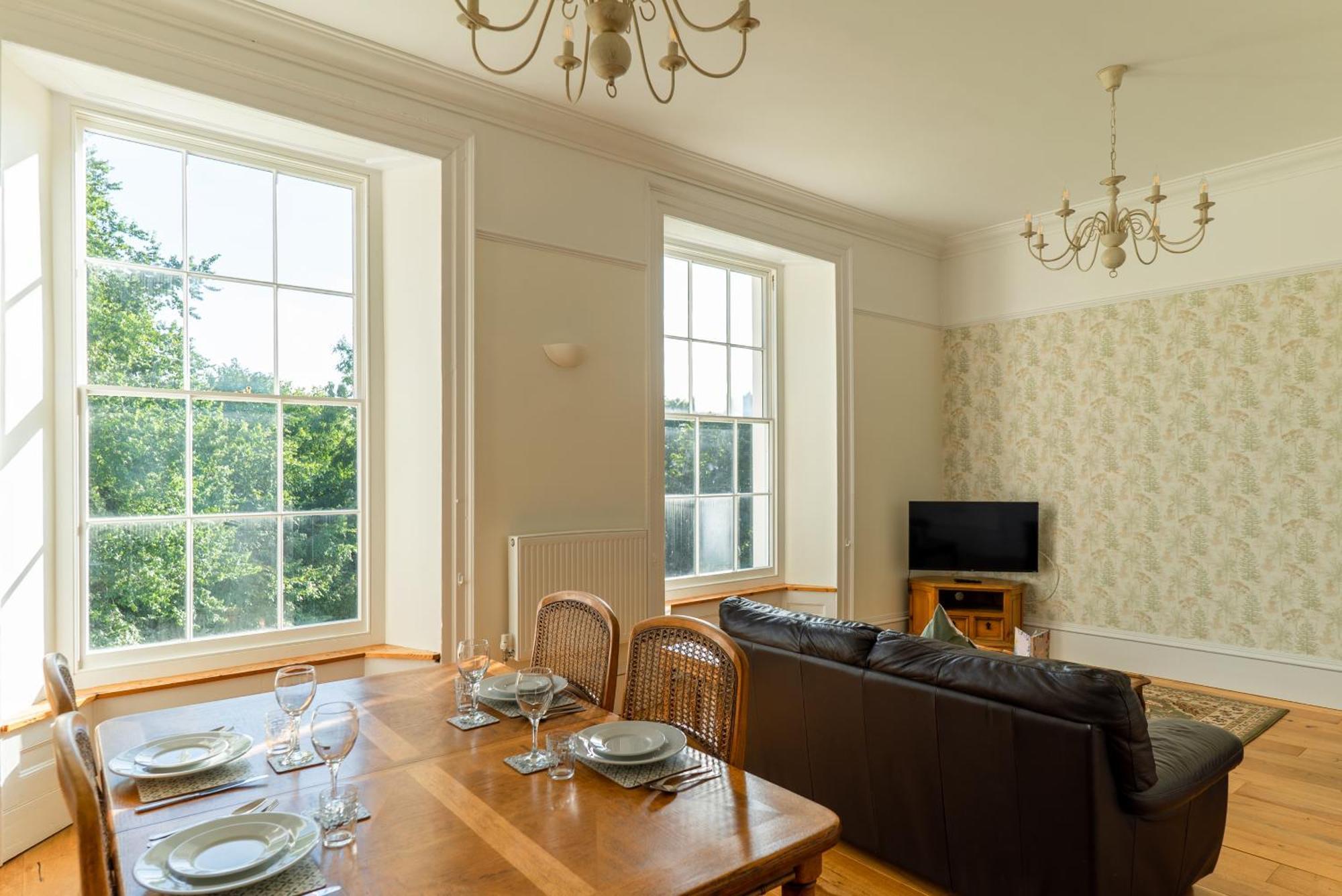 Holyland House - Greenacres Estates Lamphey Buitenkant foto