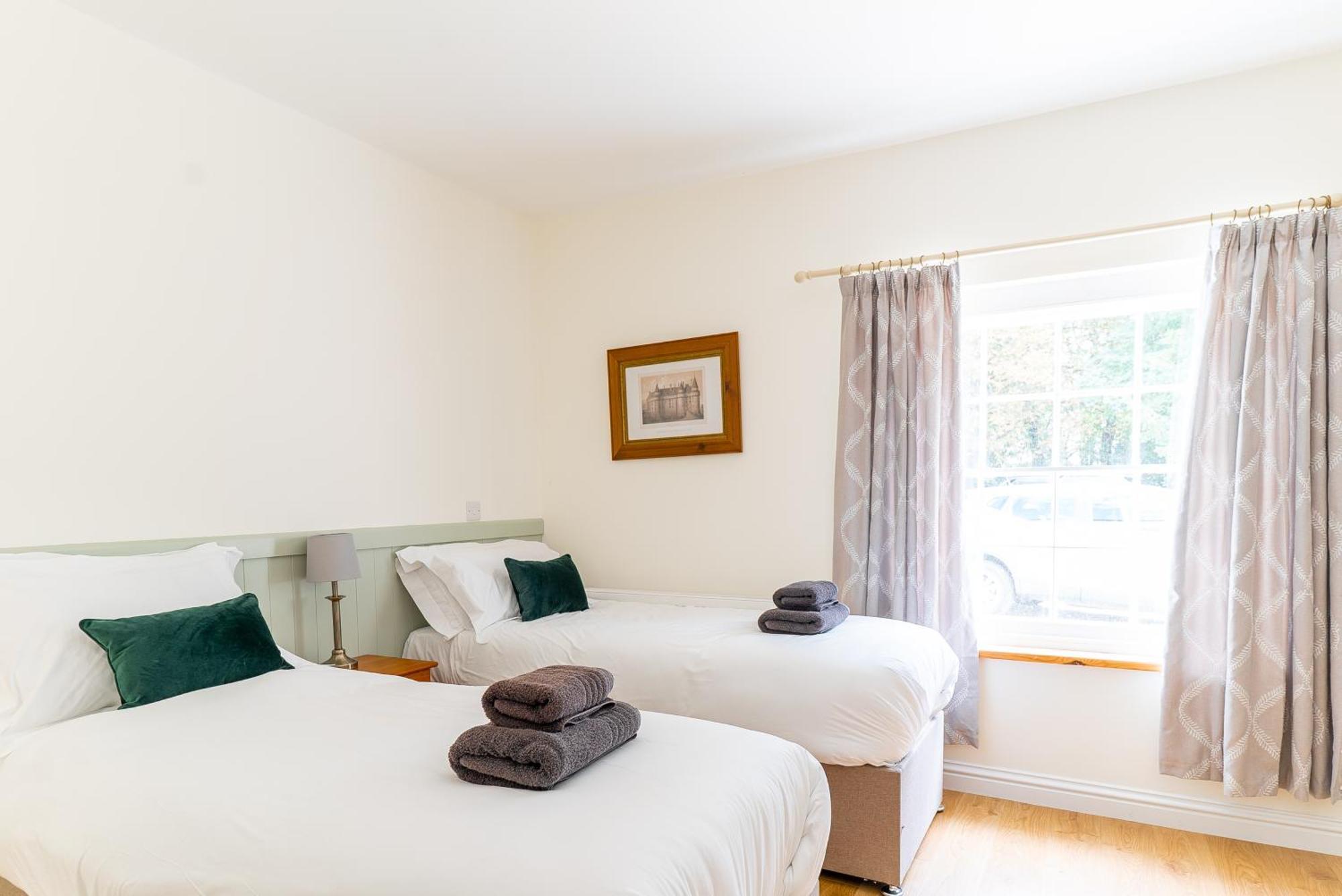 Holyland House - Greenacres Estates Lamphey Buitenkant foto
